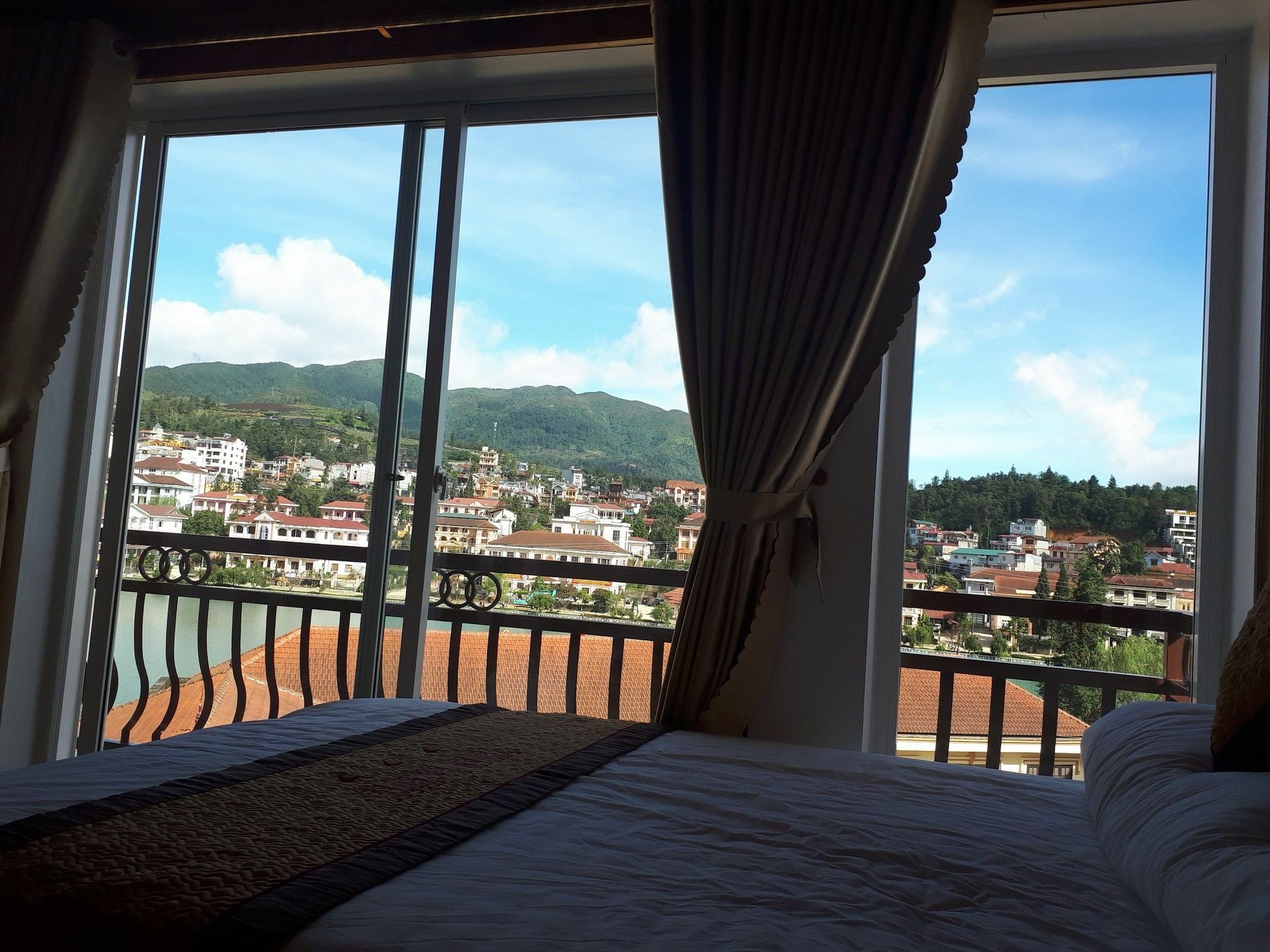Thuan Ha Hotel サパ エクステリア 写真